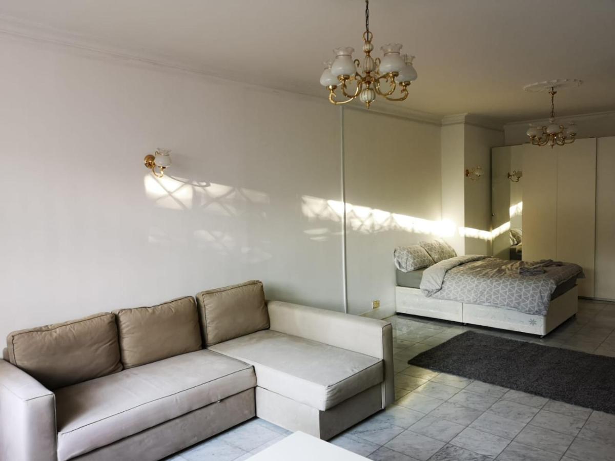 Large Spacious Property In Zone 2 London Exterior foto